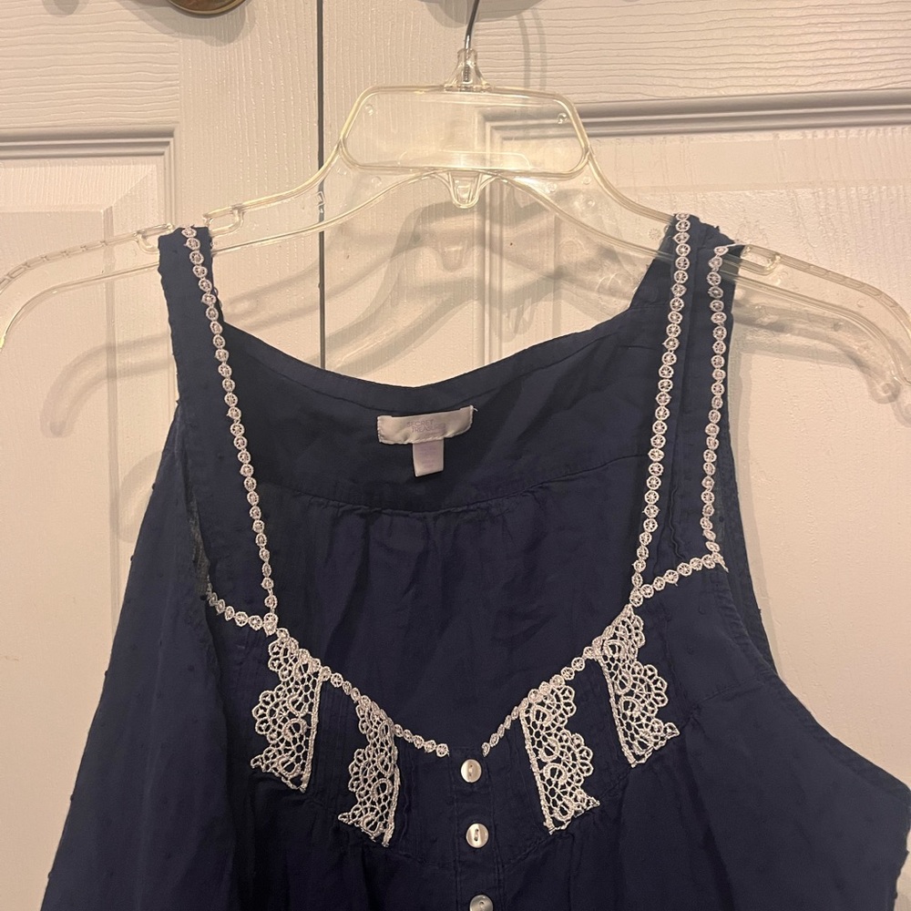 Navy Blue Sleeveless nightgown - Picture 3 of 3